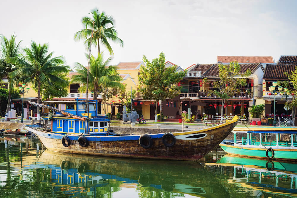 Southern Vietnam: Vibrant Cities, Lush Landscapes, and Coastal Charms