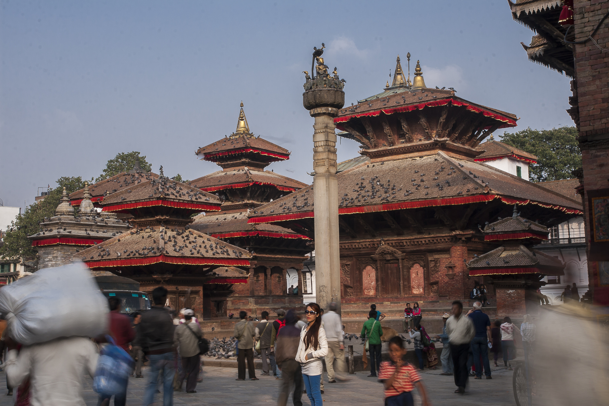 Nepal with children: 12 days below the altitude line