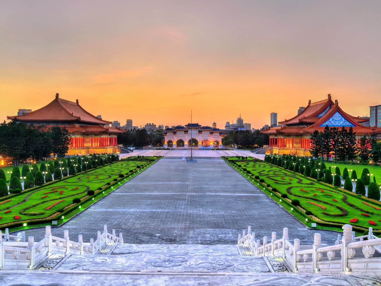 Classic Taiwan in 10 days: Taipei, the east coast and Tainan