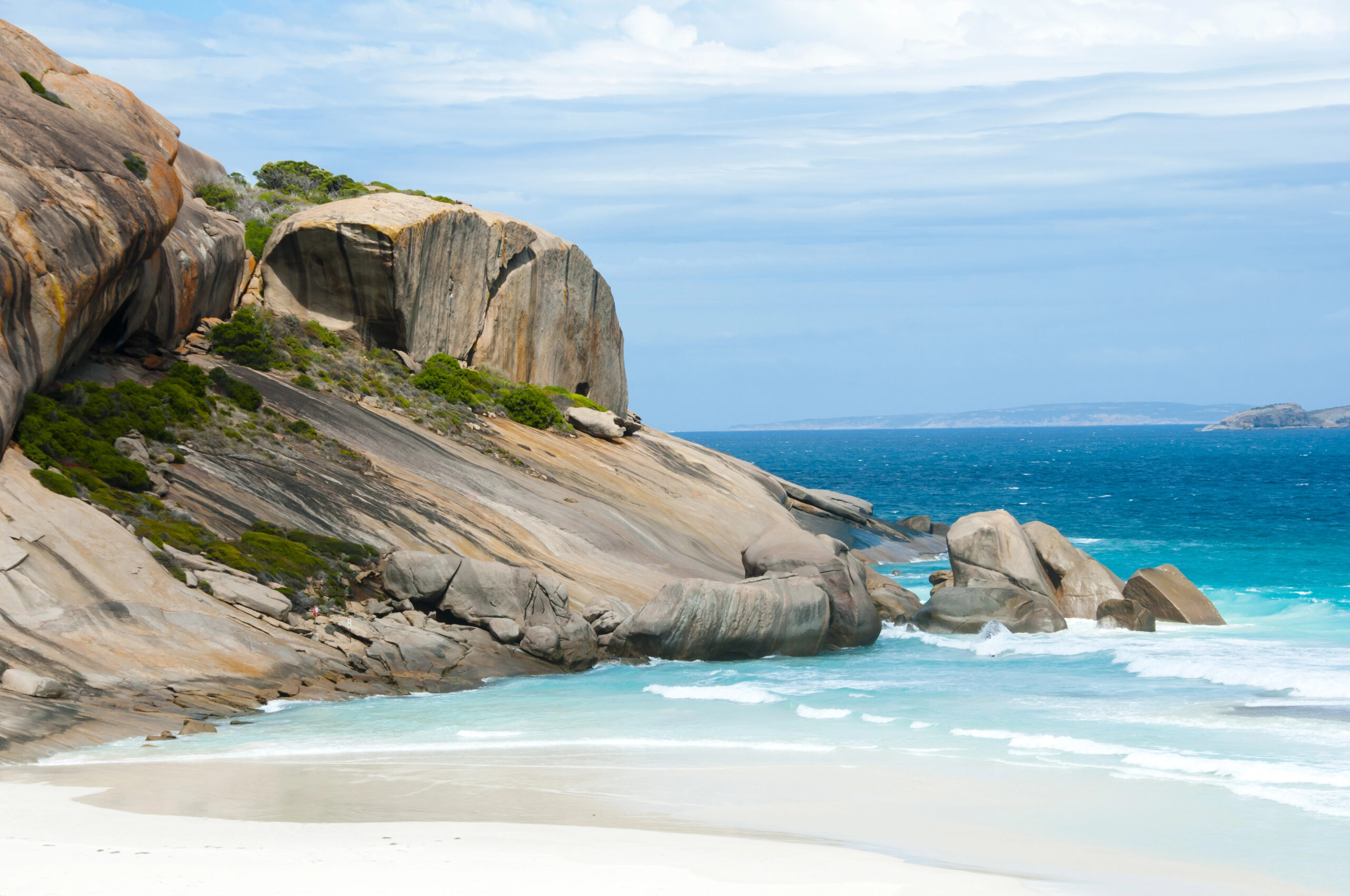 Romantic Australia in 12 days: harbour, desert, island