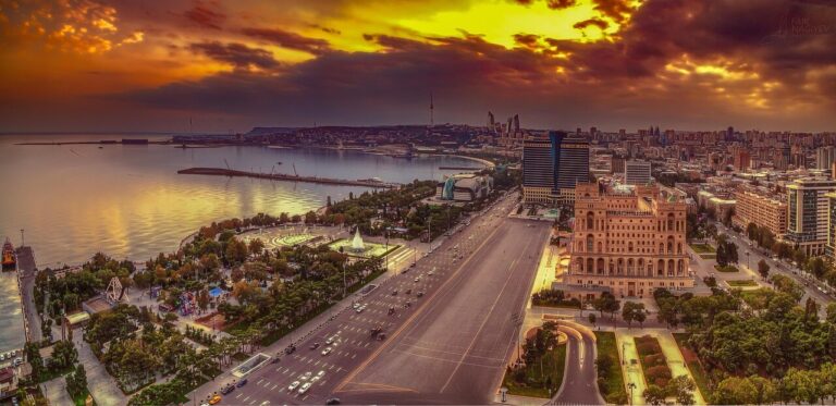 Boutique Azerbaijan in 8 days: four buildings worth the rate