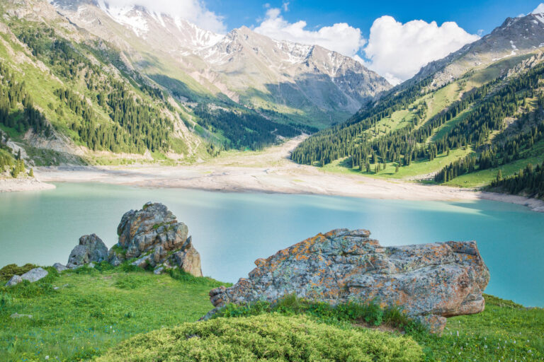 Trekking the Tien Shan in 12 days: Almaty, Kolsai and Sayram-Ugam