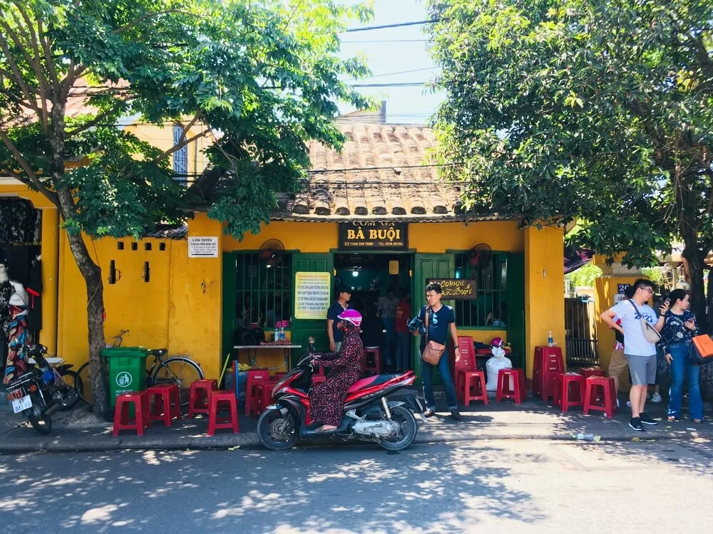 Yellow shophouse in the Ancient Town of Hoi An